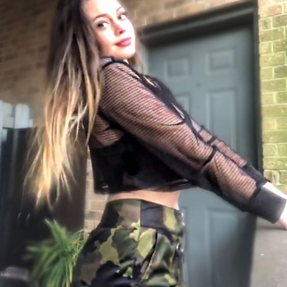 Hot Camo Pants!
